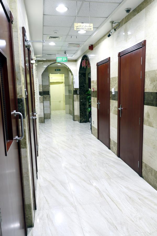 Al Amana Hotel Дубай Екстериор снимка