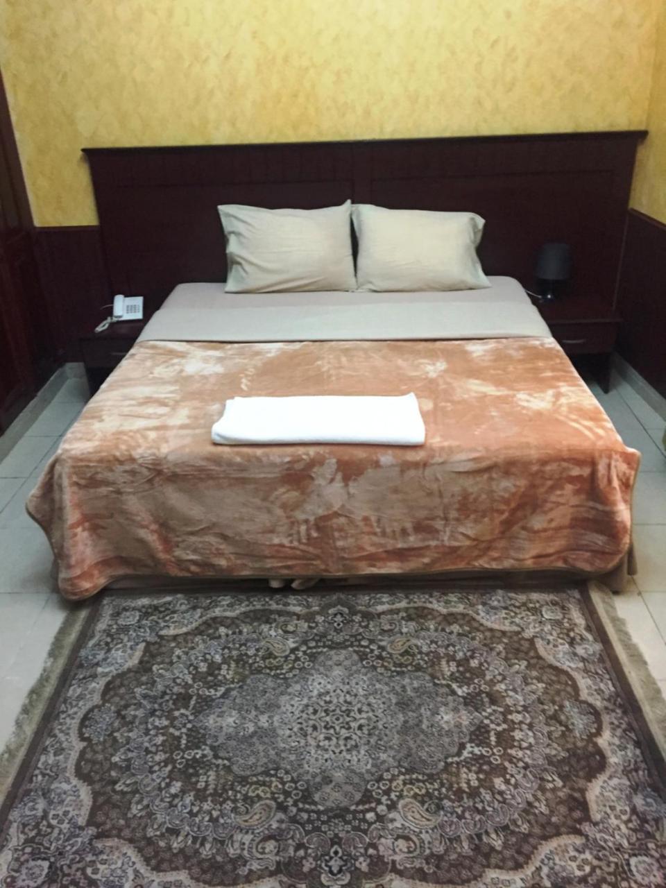 Al Amana Hotel Дубай Екстериор снимка