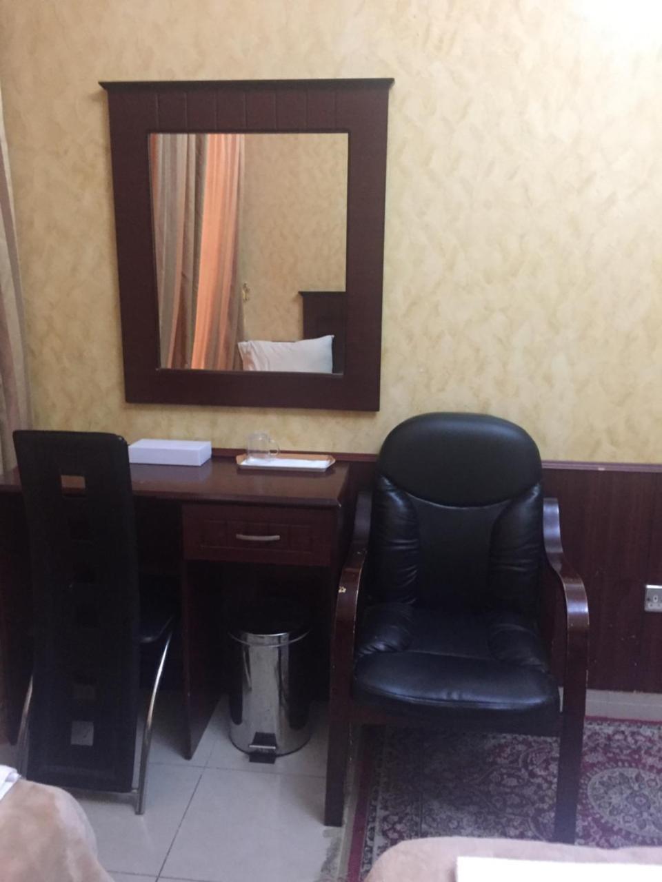 Al Amana Hotel Дубай Екстериор снимка